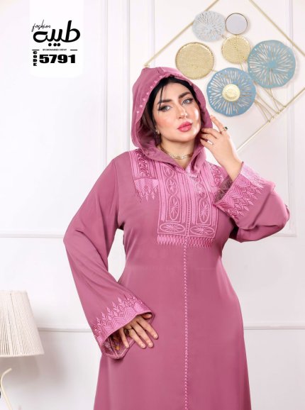 عباية حريمى بكم وكابيتشو